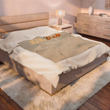 Wild & Free Plush Blanket Beige - Safari Wildlife Throw Blanket - ELMUGO