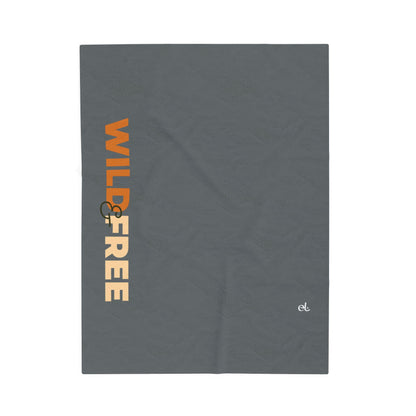 Wild & Free Plush Blanket Dark Grey - African Wildlife Throw - ELMUGO