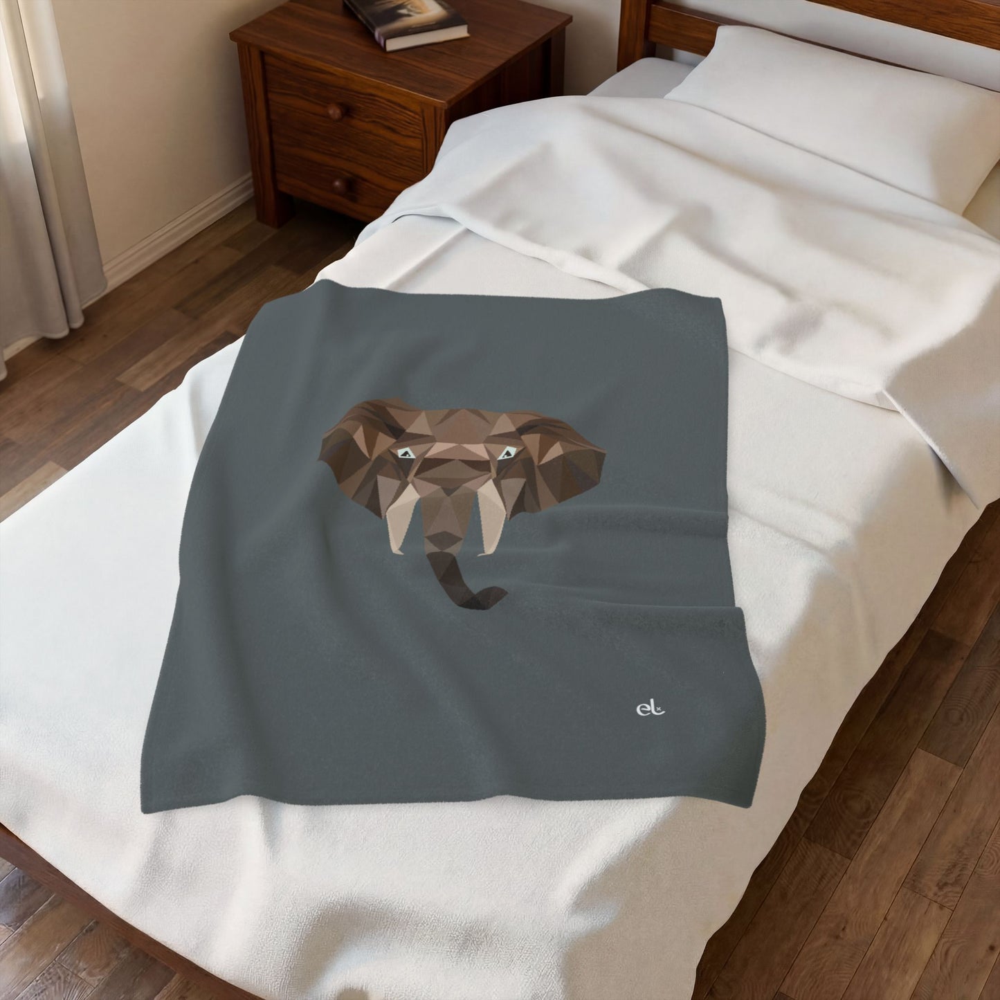 Savannah Geometry Plush Blanket Dark Grey - Geometric Safari Throw - ELMUGO