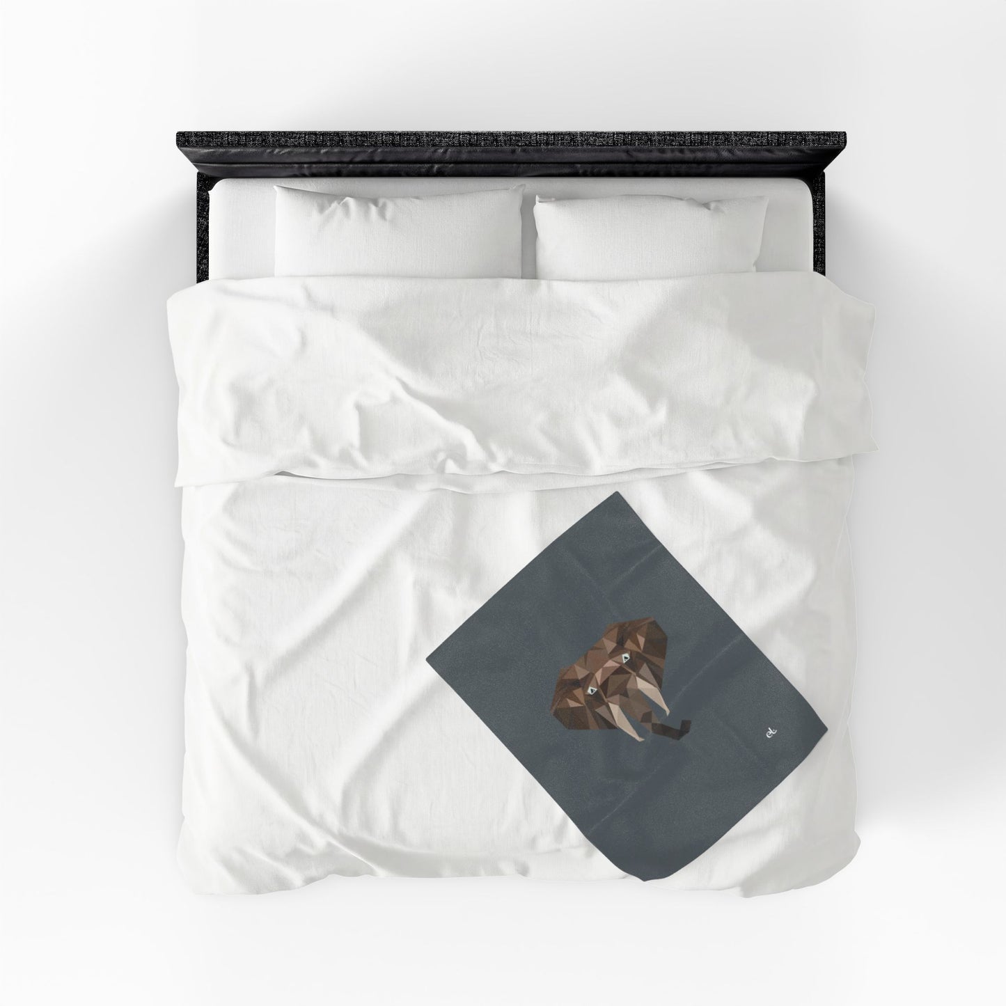 Savannah Geometry Plush Blanket Dark Grey - Geometric Safari Throw - ELMUGO