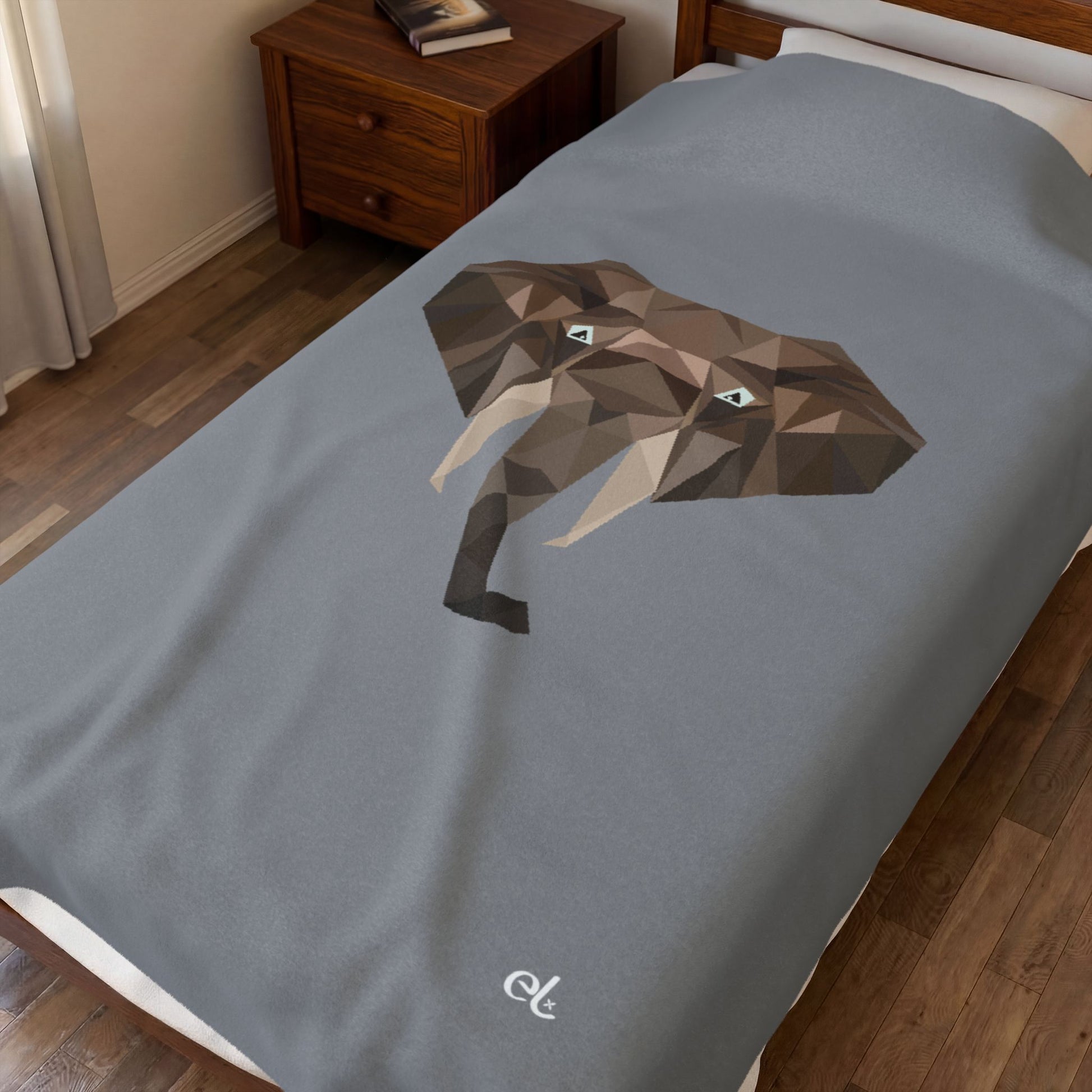 Savannah Geometry Plush Blanket Grey - African Art Throw Blanket - ELMUGO