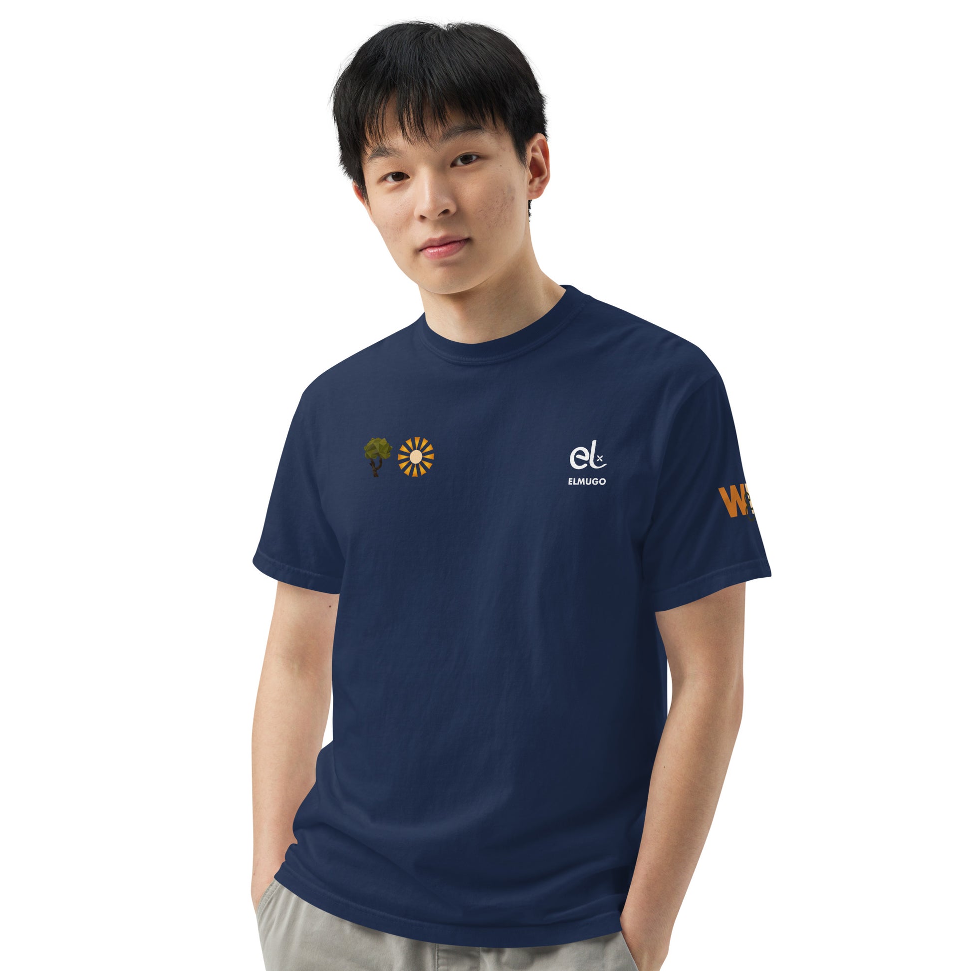 Roaming Giant Tee - Elephant Graphic T-Shirt - ELMUGO