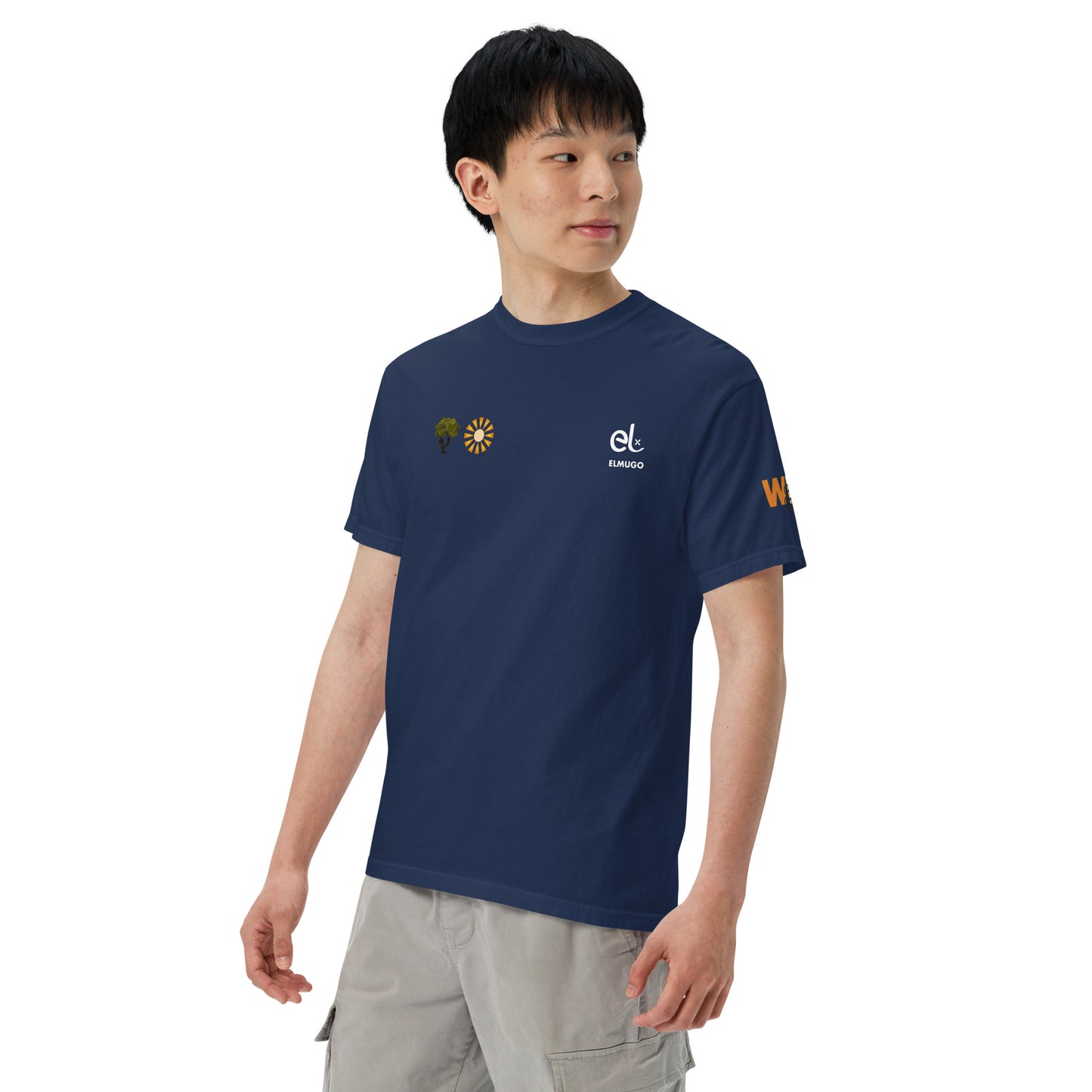 Roaming Giant Tee - Elephant Graphic T-Shirt - ELMUGO