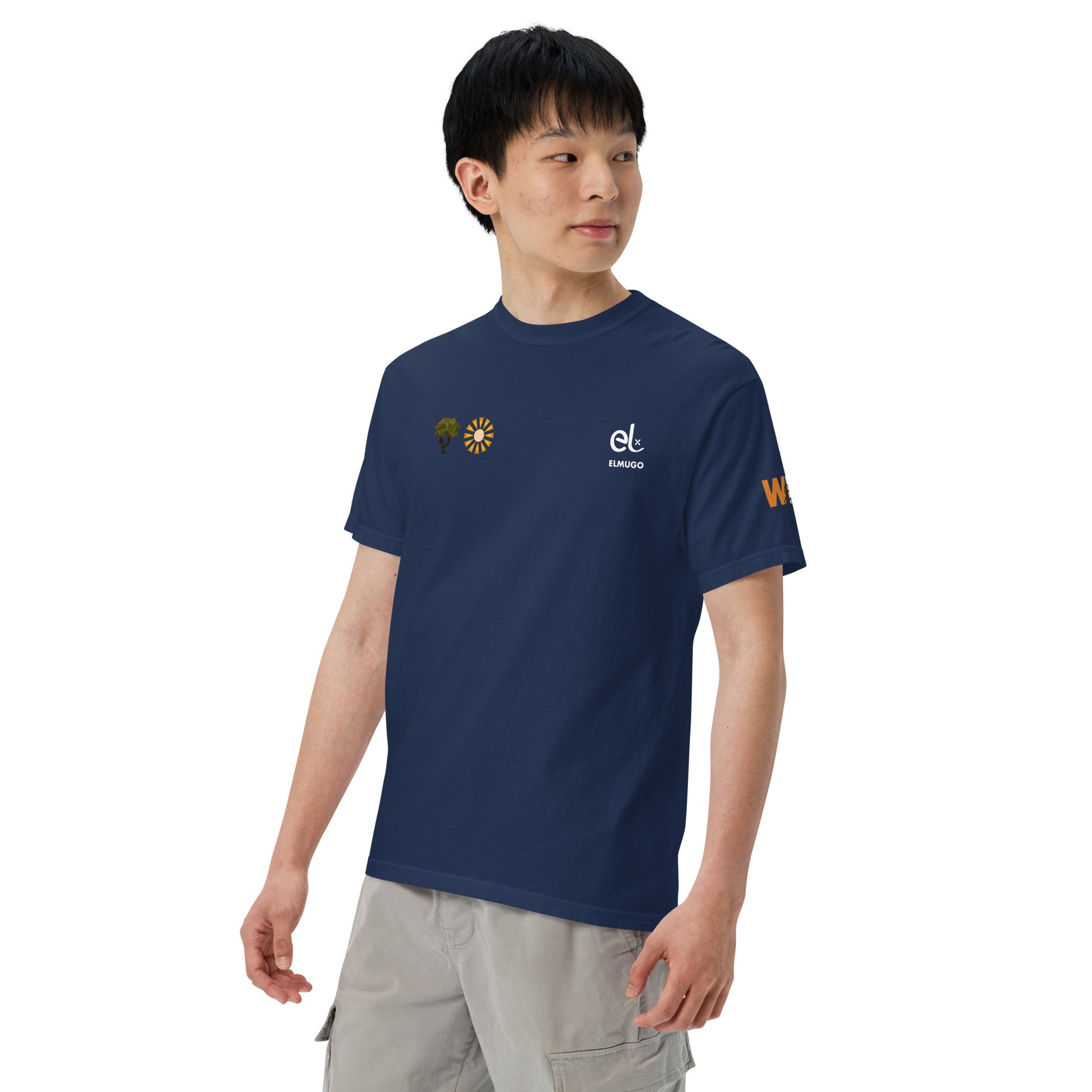 Roaming Giant Tee - Elephant Graphic T-Shirt - ELMUGO